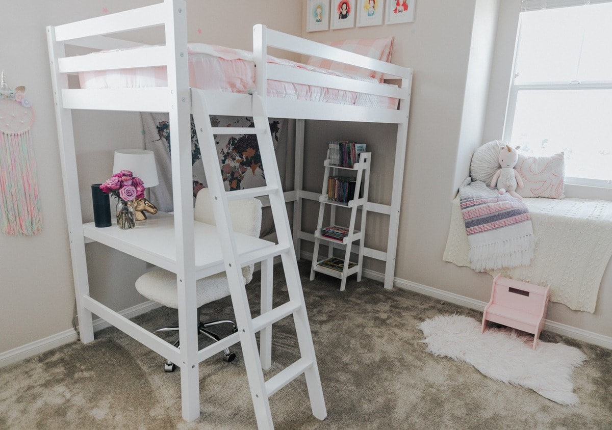 little girls bedroom