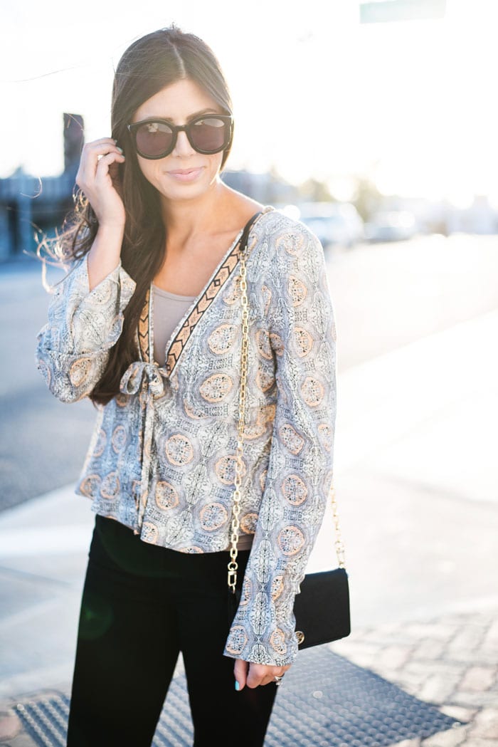 Prettiest bell sleeve top! So perfect for spring and summer styles. I love these classic sunnies too.