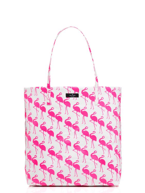 flamingo-daycation-shopper