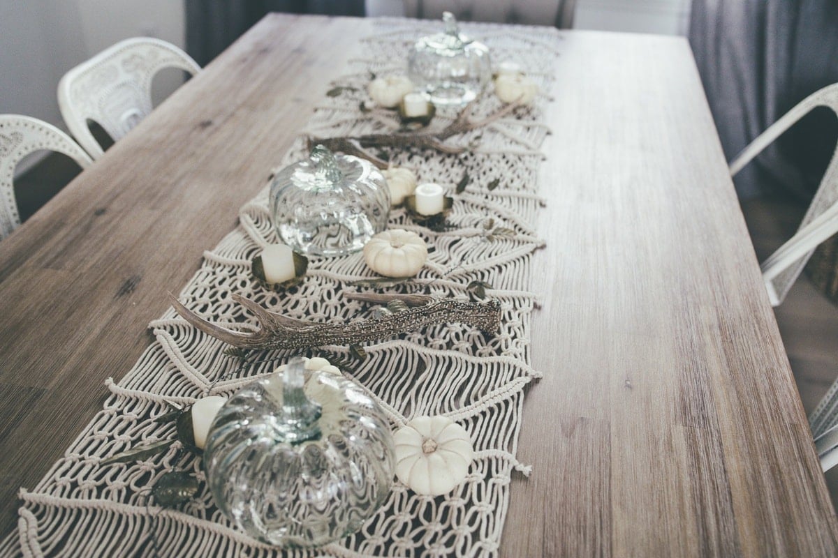 Table runner 