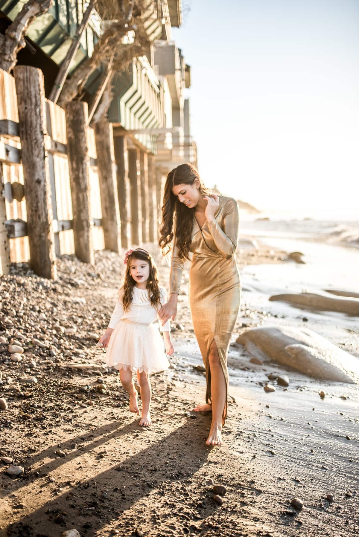 family beach photo tips