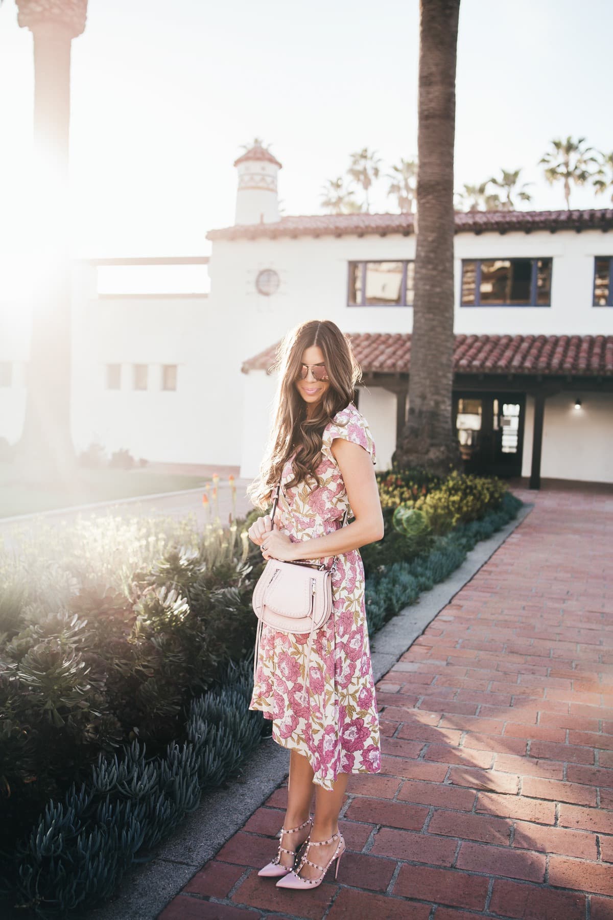 Pink Crossbody bag in the sunset