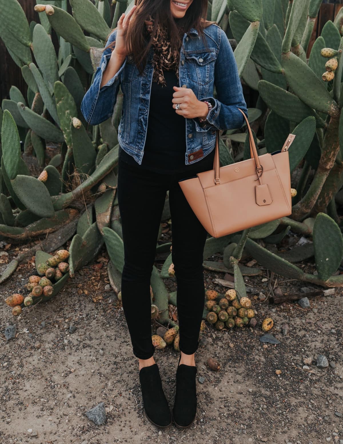 madewell leopard scarf and madewell tee