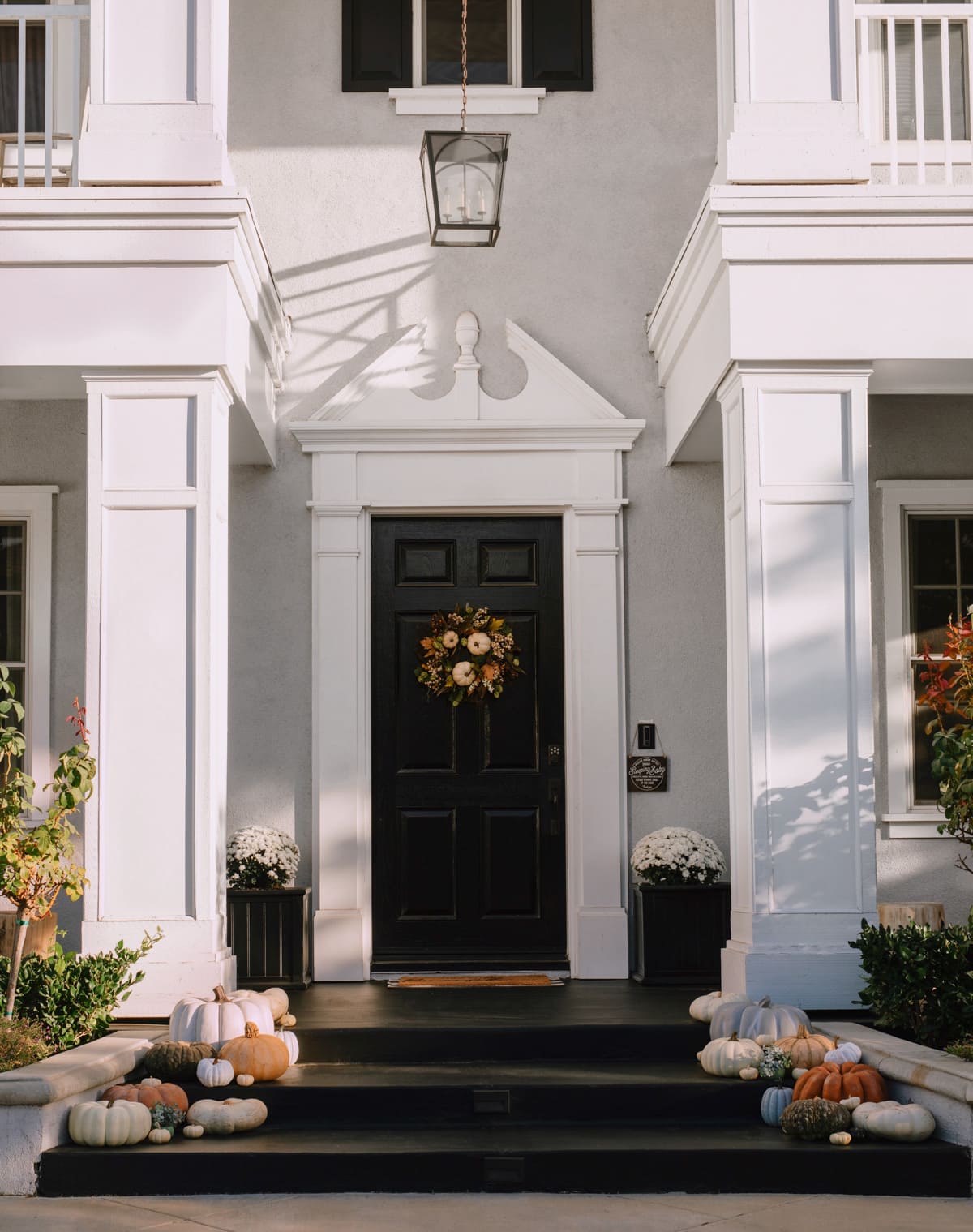 fall front porch decor