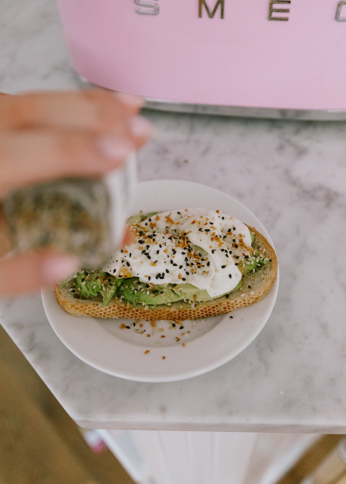 smeg toaster healthy avocado toast 