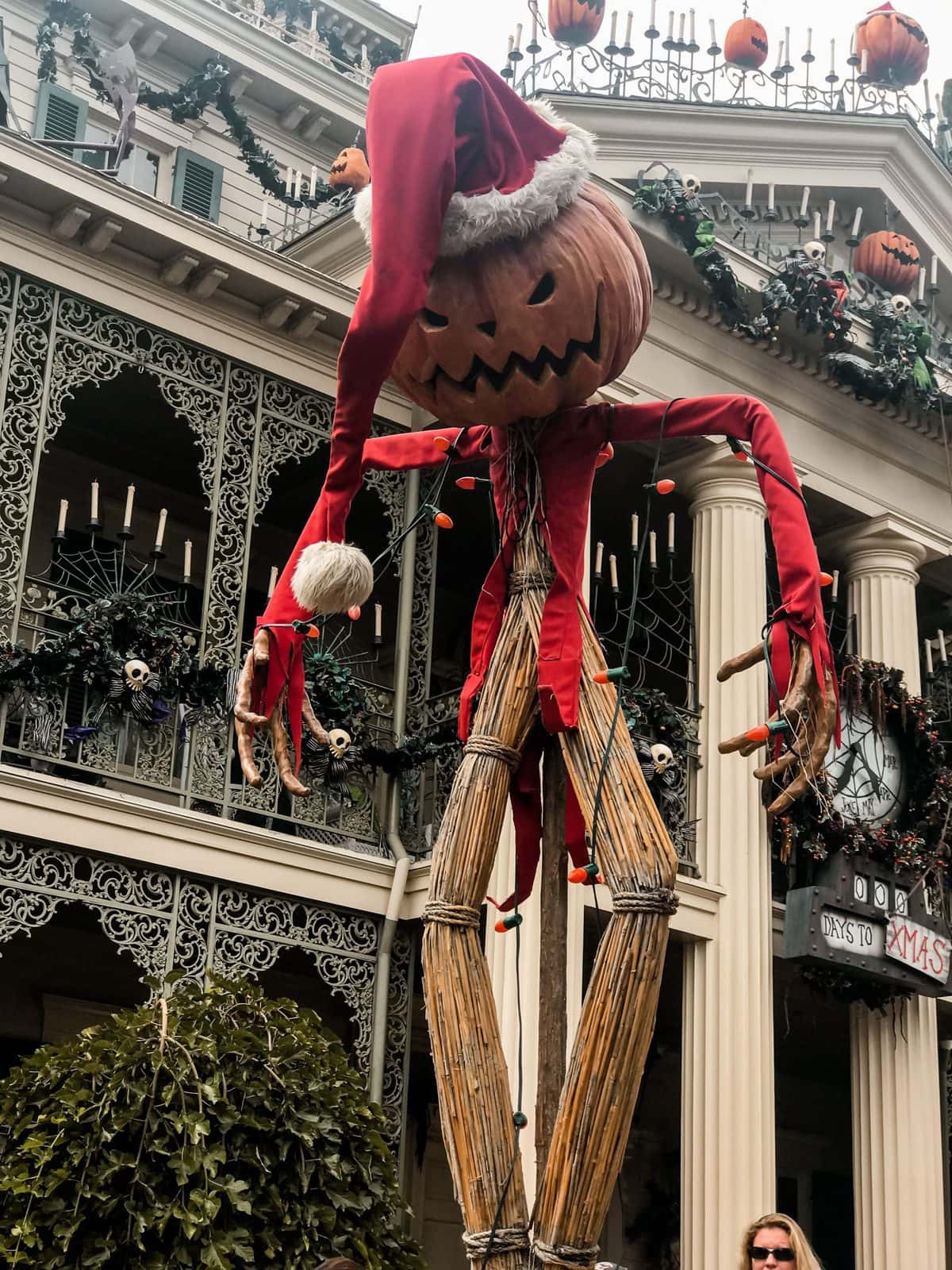 when does disneyland decorate for halloween?