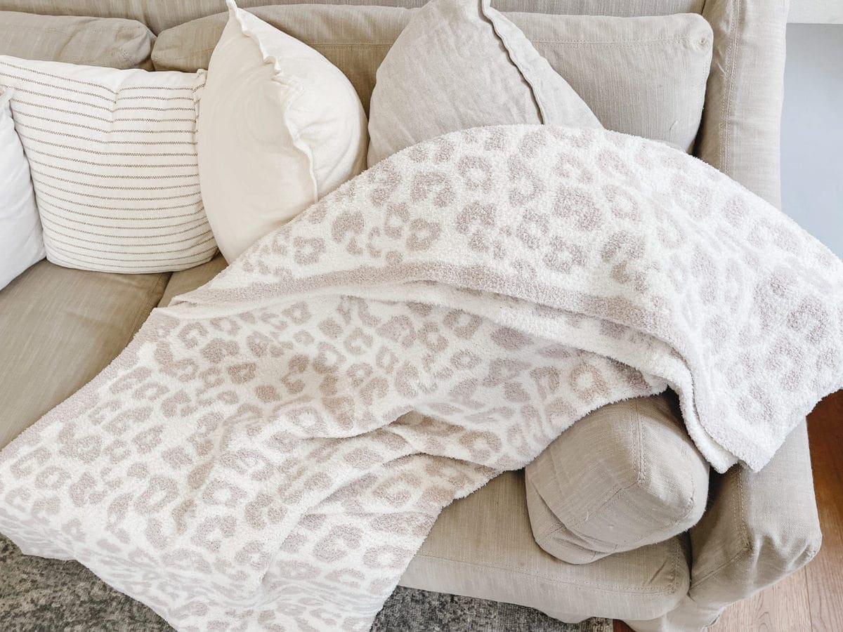 nordstrom barefoot dreams blanket sale 