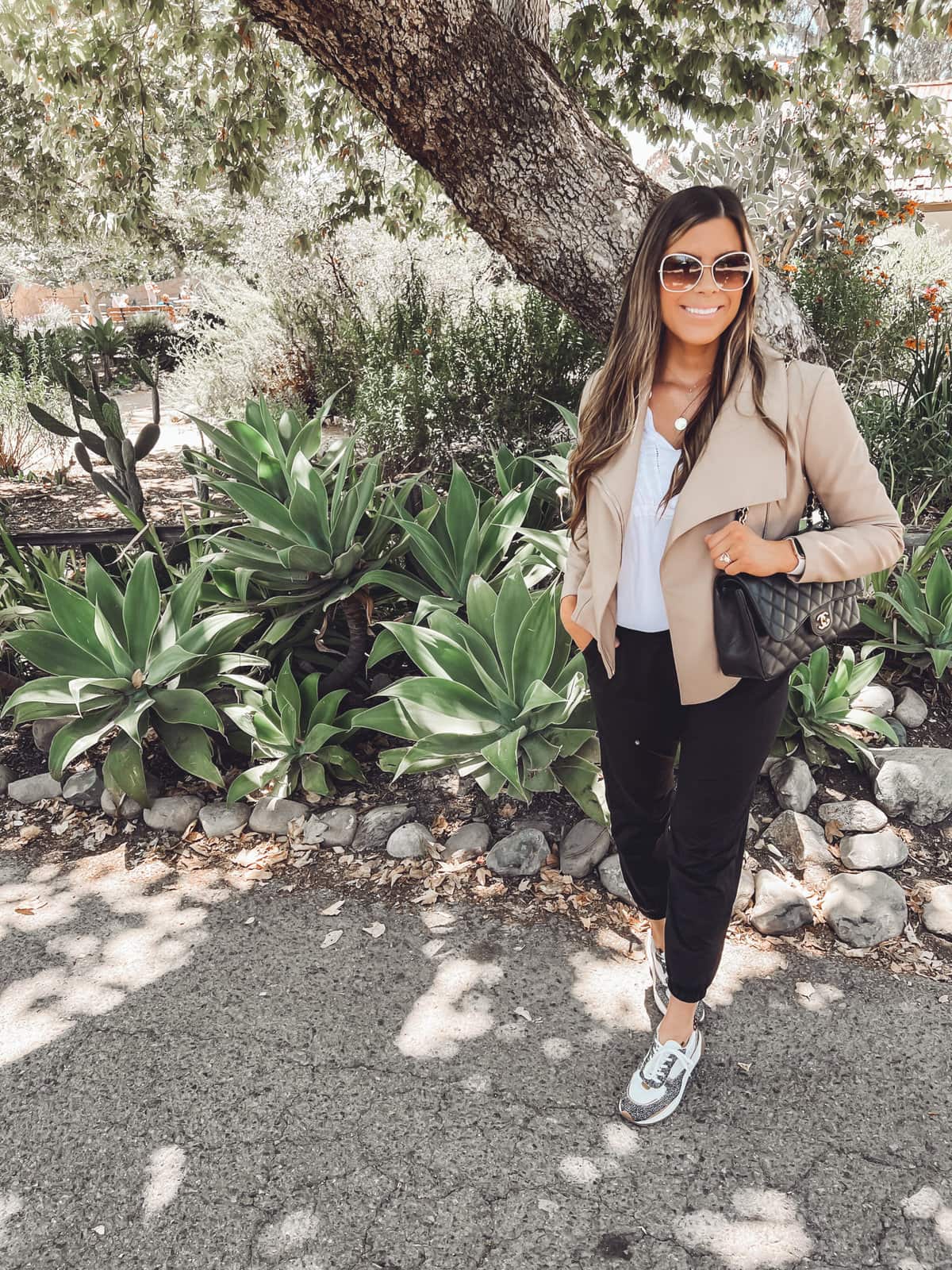 How to wear my TOP Vuori performance apparel finds all summer long Mint Arrow