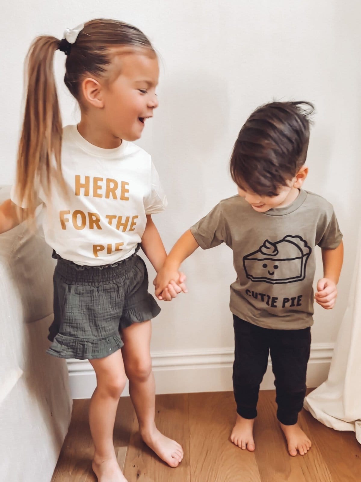 kids thanksgiving graphic tees