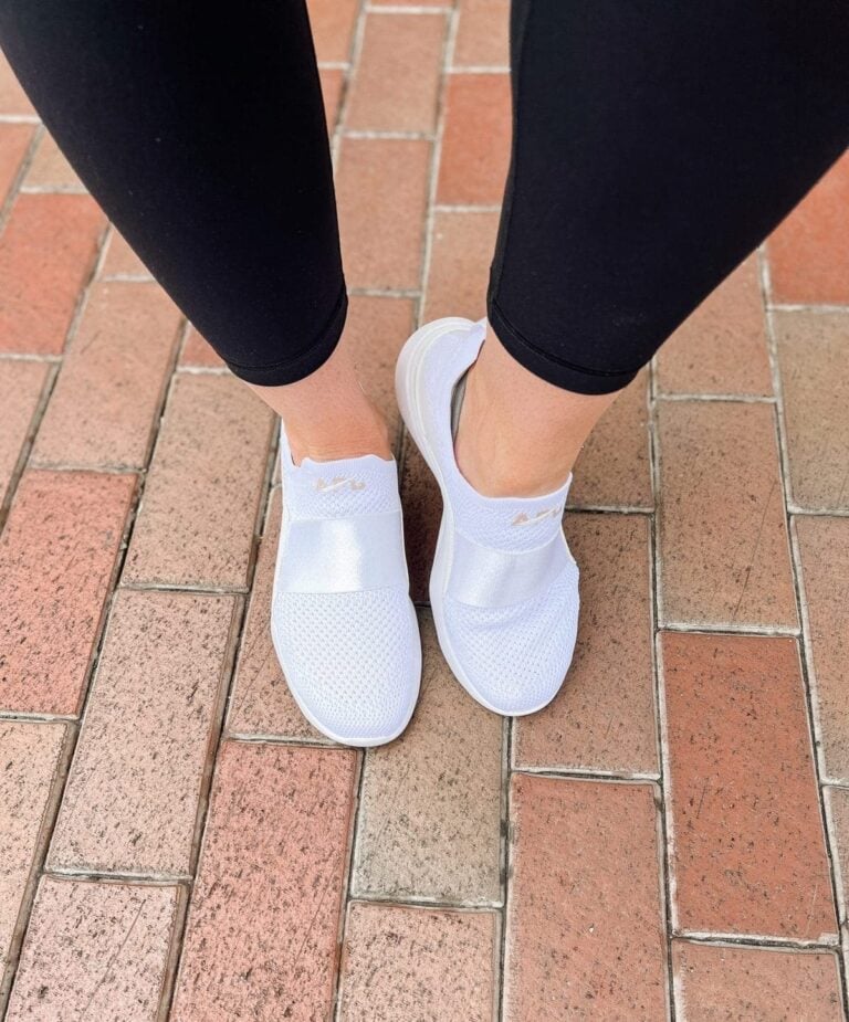 APL shoes