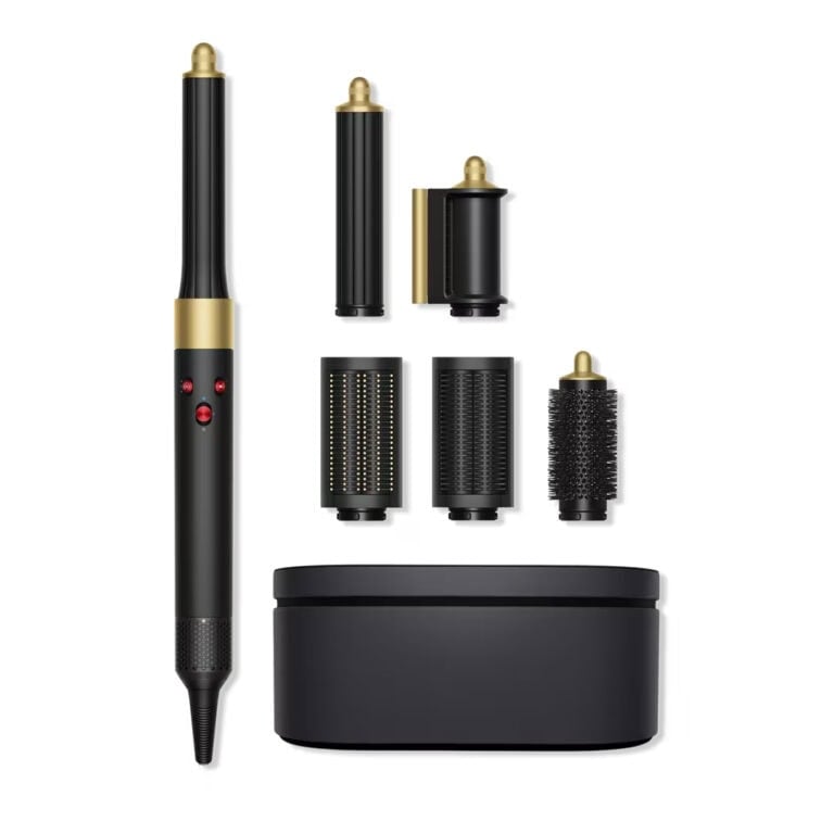 Dyson Airwrap multi-styler in Onyx Black and Gold