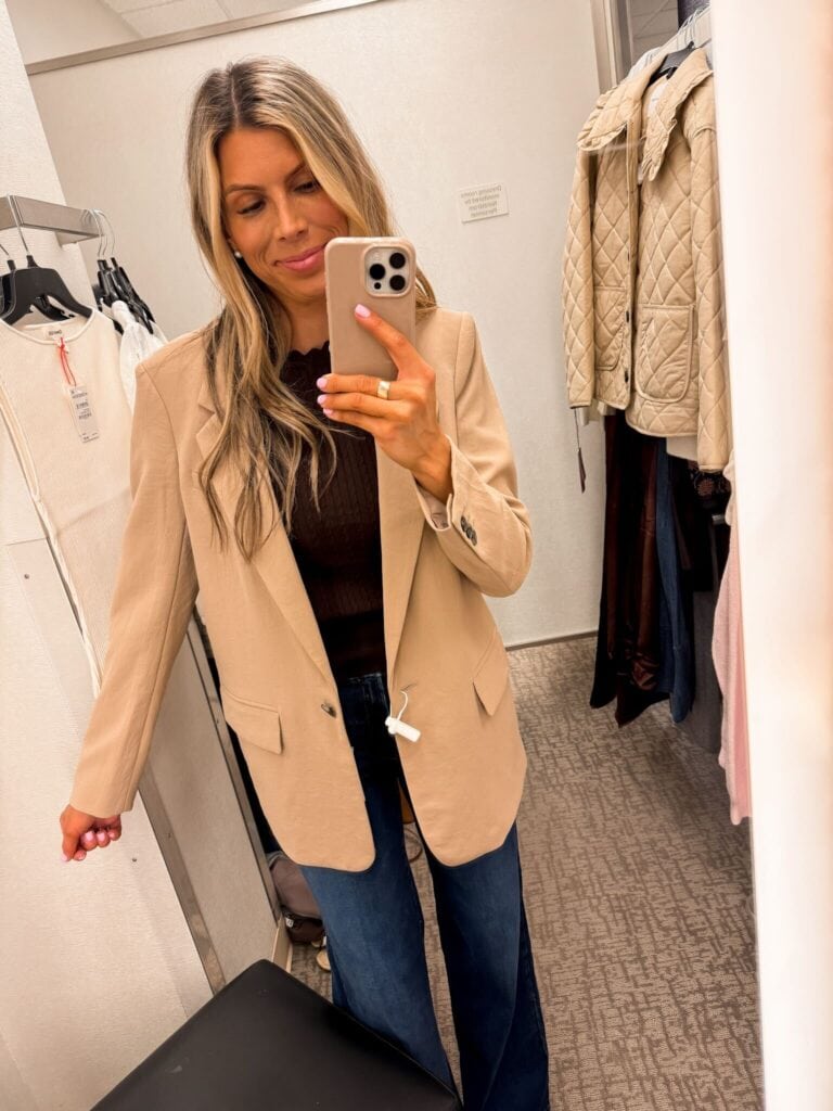 Corrine wearing The Curator Relaxed Blazer