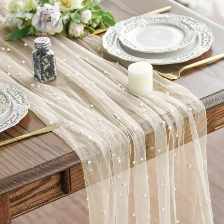 Artoid Mode Pearl Beige Gauze Table Runner