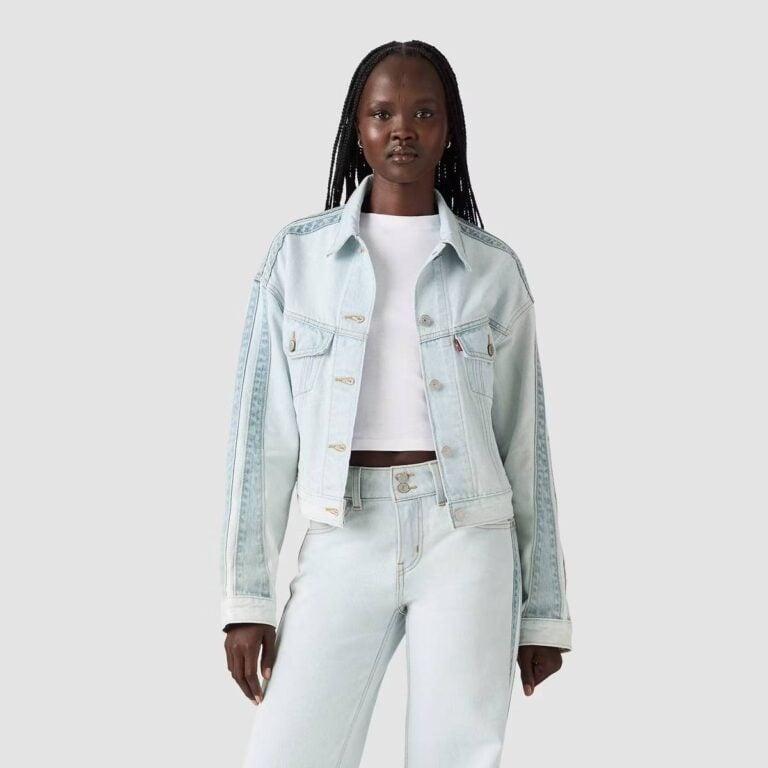 Levi's® Women's Shrunken 90's Trucker Jacket