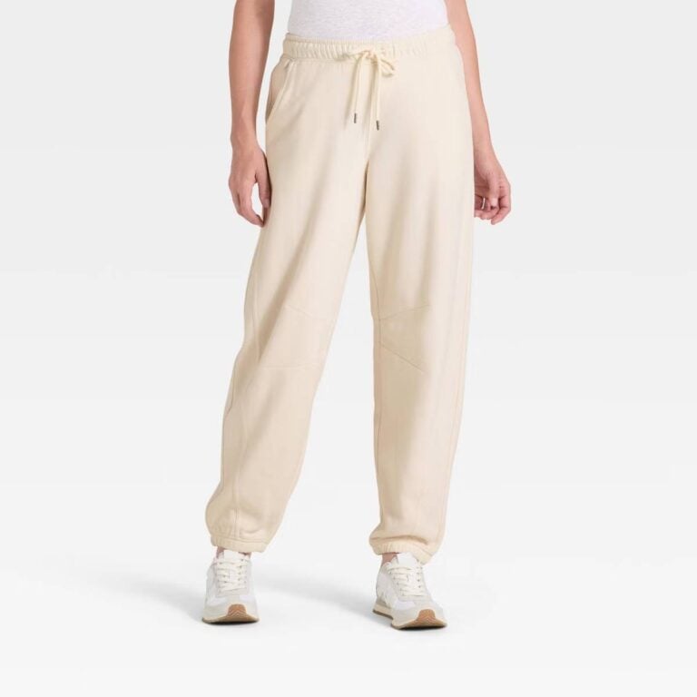 Women's Mid-Rise Barrel Leg Sweatpants