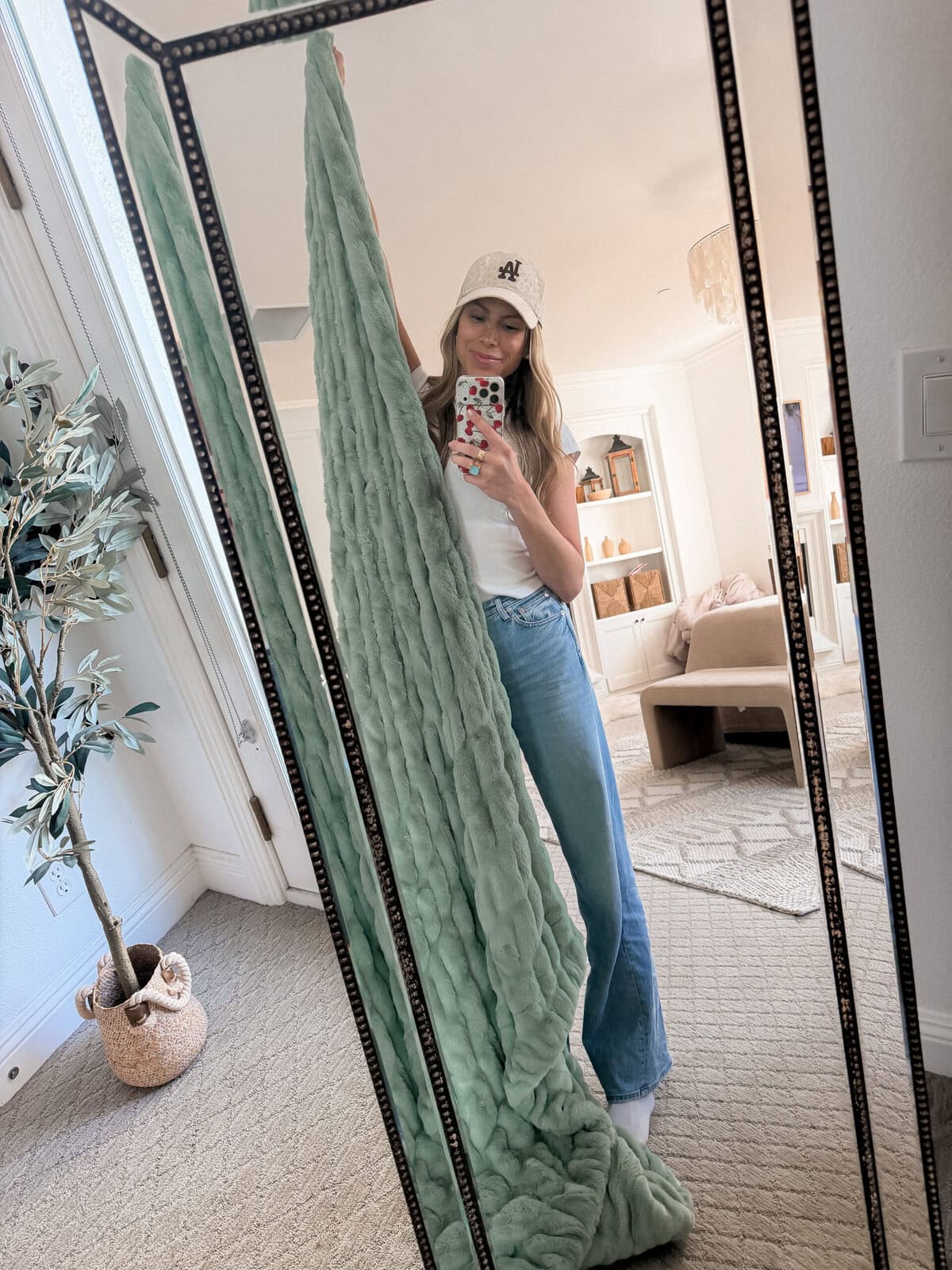 Corrine Lola Blankets 2026 Spring